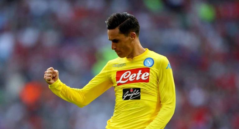 Chelsea handed boost in pursuit of maurizio sarri favourite