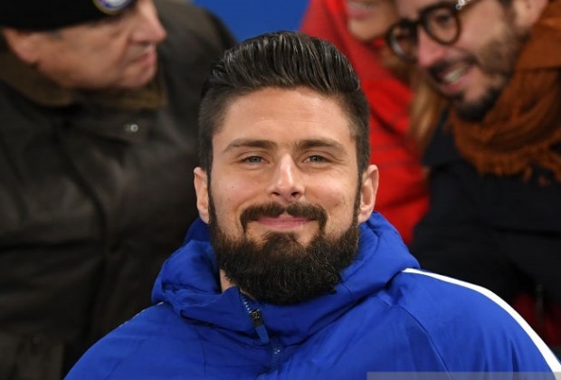 Giroud sends ‘massive warning’ to Liverpool ahead of tonight’s clash