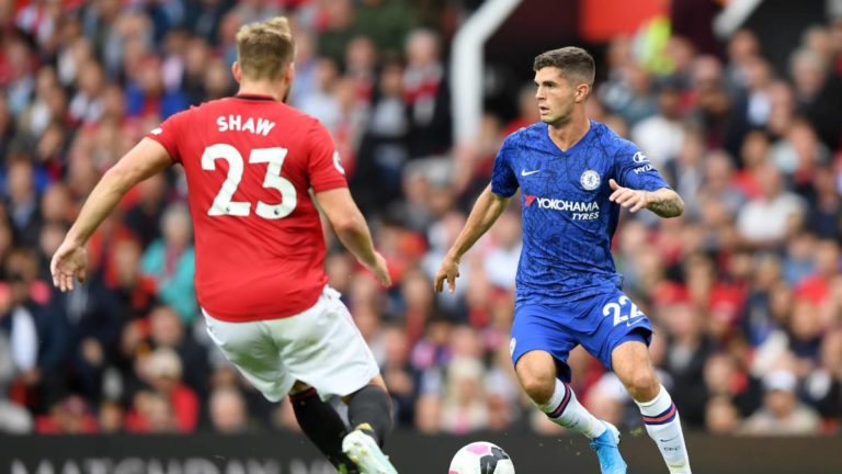 Mark Lawrenson predicts his winner for Chelsea FC vs Manchester United