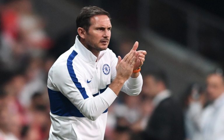 Report: Injured Chelsea star travelled to see specialist, declares himself fit to face Spurs