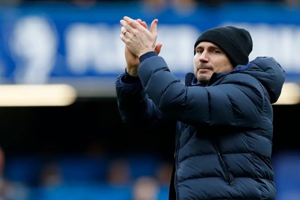 Lampard hails Chelsea duo for protecting Gilmour