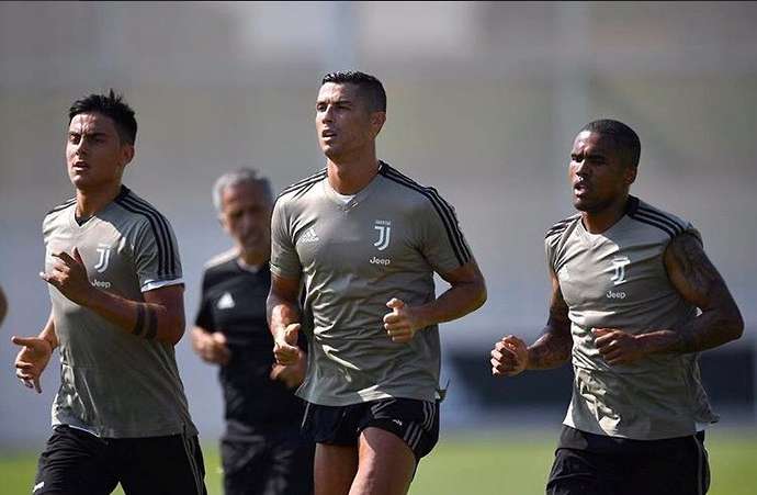 Juventus could be willing to sell Brazilian star to Chelsea for a cheap fee