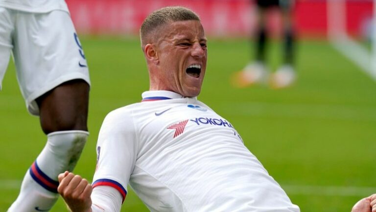 Finally, Barkley reveals the secret to his goal against Leicester City