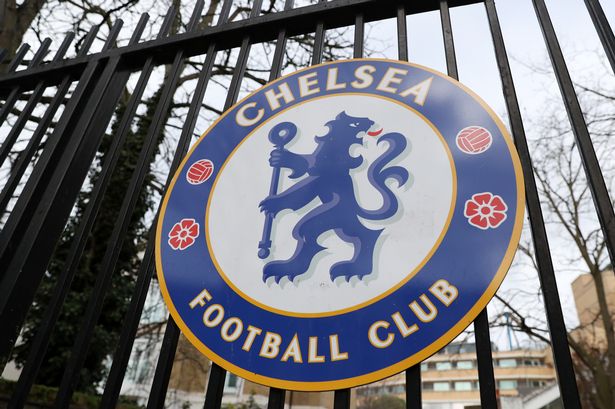 Gime a Like! Madrid star gets headlines going crazy ‘after liking’ Tweet claiming he should complete £70 million Chelsea move