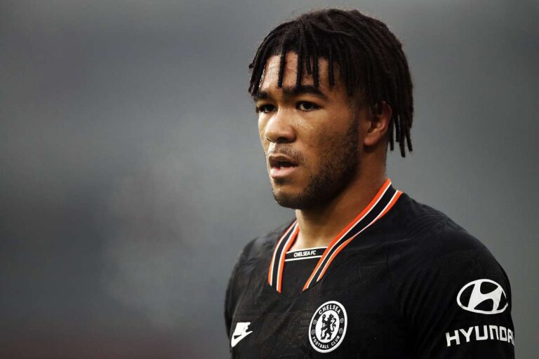 Chelsea fans raining abuse on Reece James after what he did against Norwich city