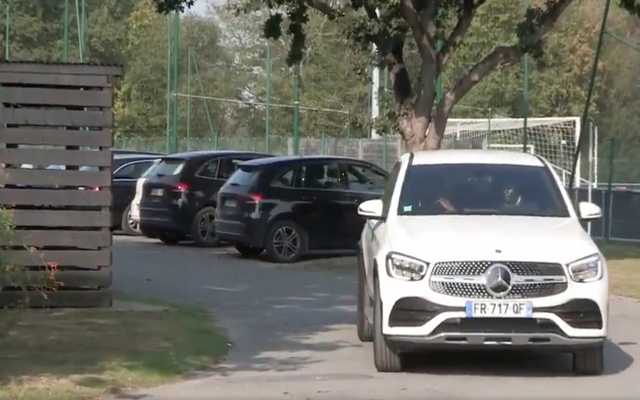 (VIDEO): Player leaves club to complete his Chelsea move in ‘Few days’