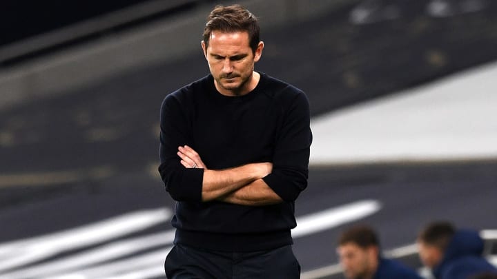 “These two are hopeless”– Former Chelsea star goes in on Lampard’s defensive issues