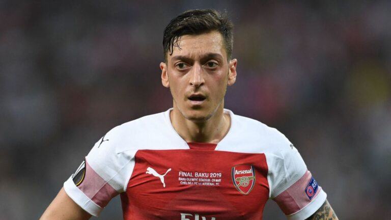 Chelsea might have gifted Arsenal with another Mesut Ozil situation