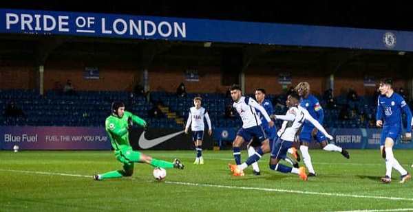 Petr Cech makes ‘disappointing return’ to Chelsea goal post as Chelsea U23s beat Tottenham
