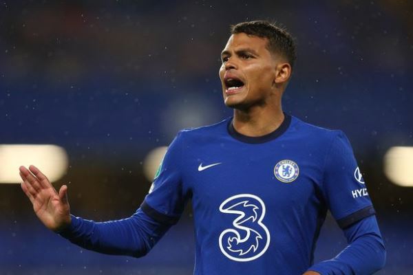 Chelsea ‘have made contact’ in bid to sign perfect long-term Silva replacement this month