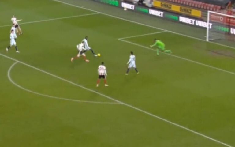 (Video) Antonio Rudiger scores incredibly awful own goal for Sheffield united