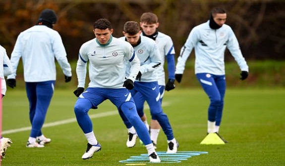 Chelsea star makes bold promise ahead of blues trip to Anfield