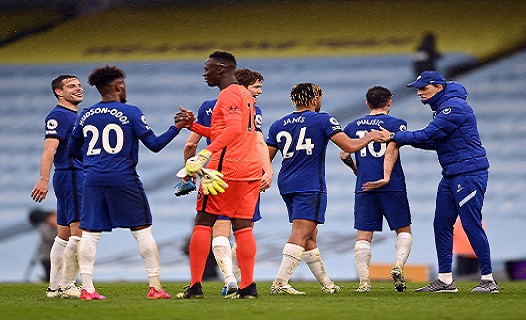 Chelsea players receive massive message ahead of Fa cup final, as Blues in talks with striker’s agent and father