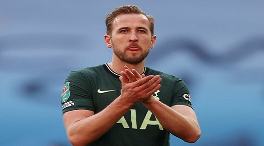 Chelsea receives Harry Kane transfer message, as Blues keen on bringing £180m attacker to Stamford Bridge