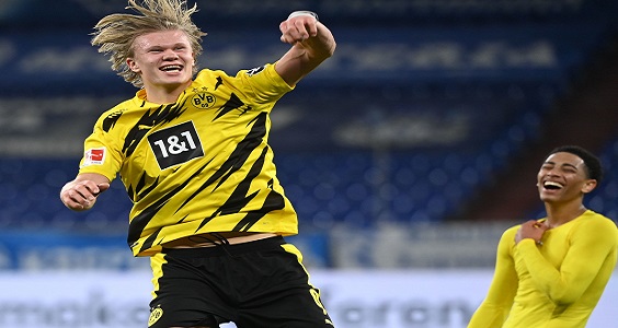 (Photo): ‘Welcome’- Checkout how Confident Chelsea fan printed ‘Haaland’s’ name on new Blues kit