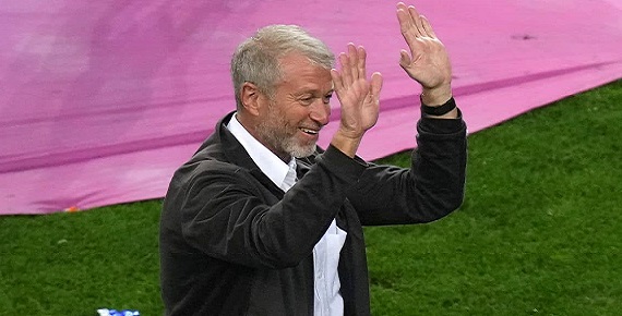 10pm: Roman Abramovich gives green light for British-record bid for top Chelsea target