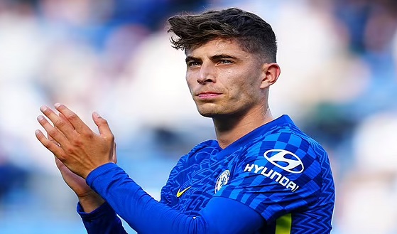 “He helps me a lot in playing good football”- Kai Havertz reveals Chelsea player is a ‘hero’