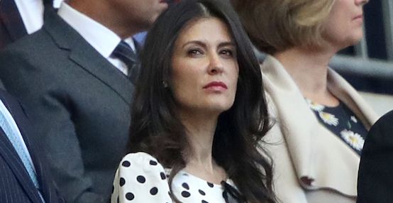 Problems for Marina! as 3 Chelsea players wages are causing problems for Chelsea director