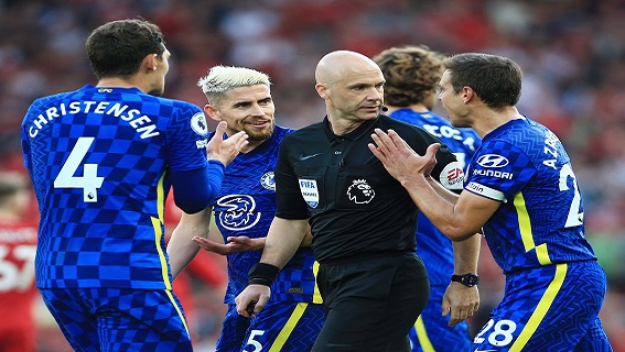 Anthony Taylor has caused another problems for Chelsea following Reece James red card