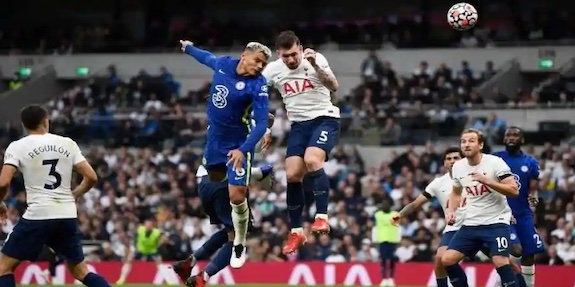 It’s like a boxer – Manchester united Legend reveals why Chelsea finish Tottenham