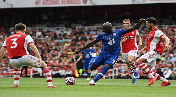 “Tuchel should come and take him” – Arsenal fans begs Chelsea to sign their player