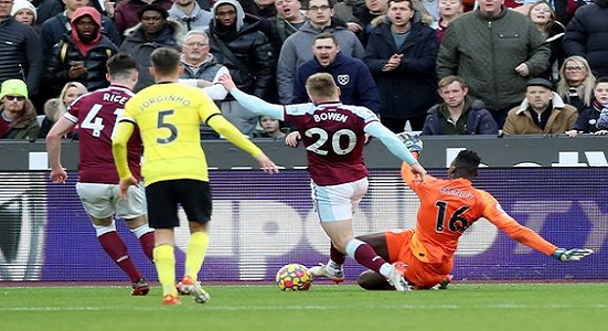 ‘It wasn’t his fault, but it was his fault again’ — Joe Cole reveals Mendy’s situations in Chelsea 3-2 lost to West Ham