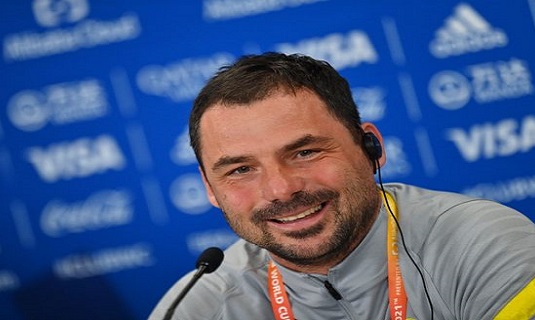 “He’s getting better and better” – Zsolt Low confirms €40m-rated Chelsea player could start in Club World Cup semi-final