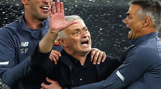 ‘Never consider yourself as a top manager’ – Former Chelsea player ‘hits’ at Jose Mourinho after Europa Conference League victory