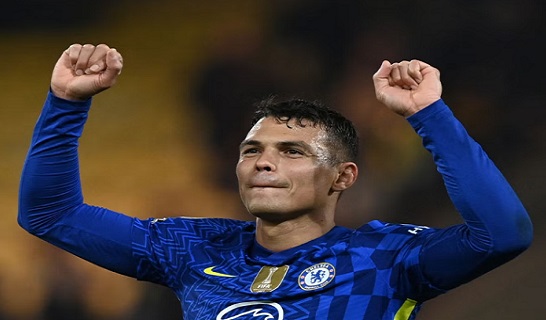 Chelsea ready to tempt Thiago Silva partner with €10 million a year salary – Reports