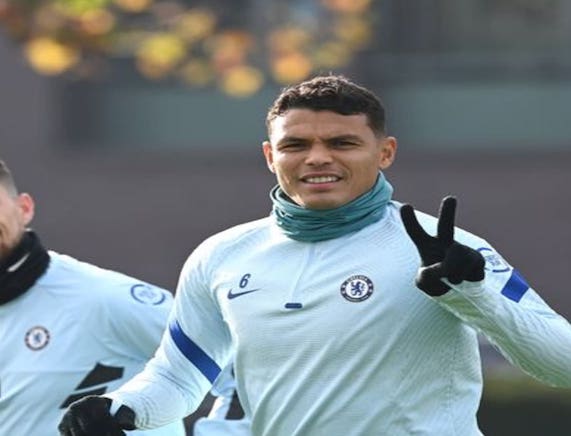 Thiago Silva drops huge transfer hint on £43m Chelsea deal as a done deal