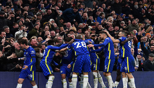 ‘He’s expected to join his team-mates next week’ – Star player edges closer to Chelsea move after agreeing five-year deal