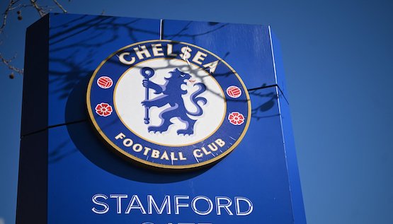 Bid made after personal terms agreed as Chelsea close-in on 7th signing