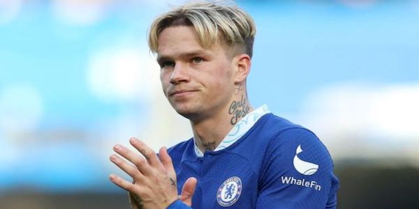 Mudryk sends message to impressing boss ahead of possible Chelsea move