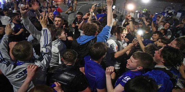 Chelsea fans jubilates as £111 forward wants Stamford Bridge move