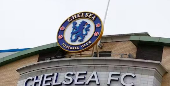 Chelsea told to wrap record-breaking signing of physical monster
