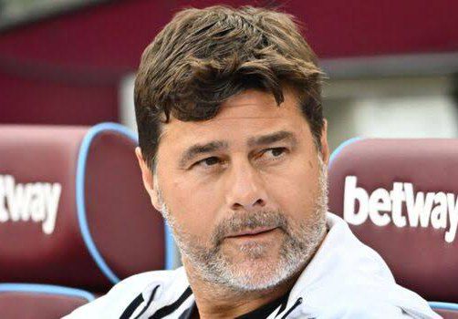 JUST IN: Pochettino sweating as Chelsea star suffers muscle tear during training session