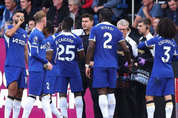 “He’s here to win trophies” “He’s not leaving”– 23-year-old Chelsea star’s agent rubbishes player’s exit