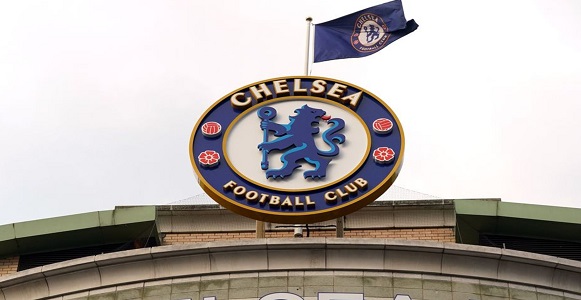 Chelsea make ‘IMMEDIATE OFFER’ for world-class star after devastating injury blow