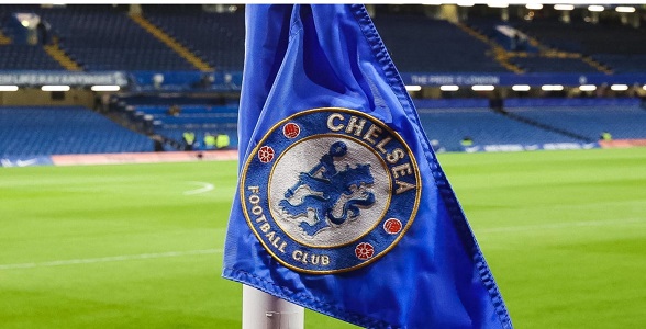 “I have to be honest” “I fly to London to talk to clubs like Chelsea” – 39-years-old manager refuses to rule out Chelsea talks to replace Pochettino at Stamford Bridge